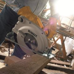 Dewalt D23700 1750 W 235 MM Ağır Hizmet Tipi Daire Testere
